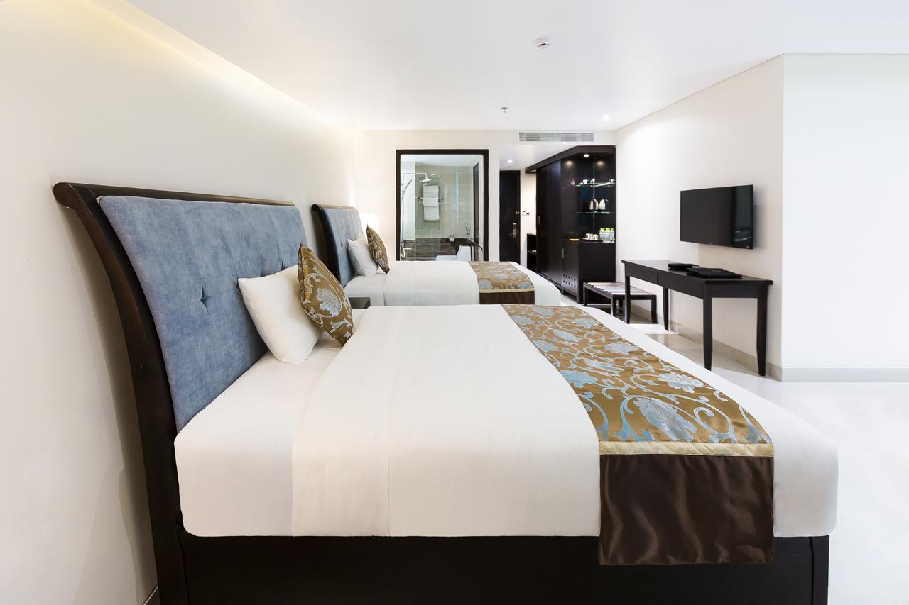 Royal Quang Binh Hotel Dong Hoi Exterior photo